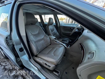 2005 Volvo XC70 2.5T - miniatura 12