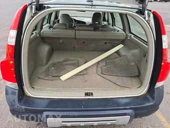 2005 Volvo XC70 w/Moonroof – miniatura 16
