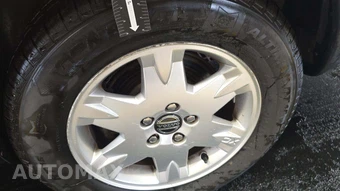 2005 Volvo XC70 w/Moonroof – miniatura 27