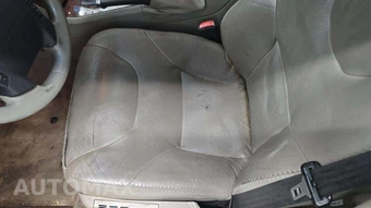 2005 Volvo XC70 w/Moonroof – miniatura 39