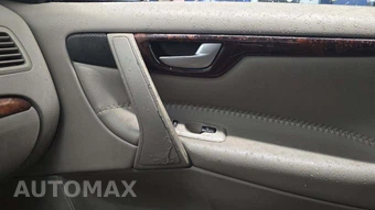 2005 Volvo XC70 w/Moonroof – miniatura 46