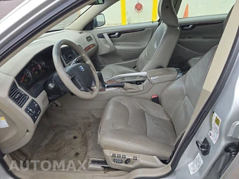 2005 Volvo XC70 w/Moonroof – miniatura 7