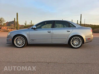 2006 Audi S4 Special Edition Sedan - miniatura 2
