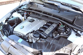 2006 BMW 3 Series Sedan 325i - miniatura 22