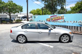 2006 BMW 3 Series Sedan 325i - miniatura 29