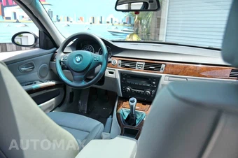 2006 BMW 3 Series Sedan 325i - miniatura 41