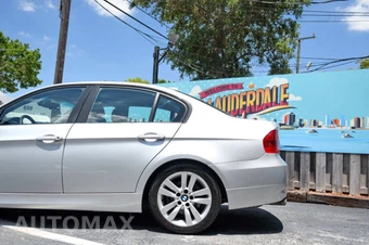 2006 BMW 3 Series Sedan 325i - miniatura 8