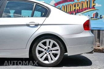 2006 BMW 3 Series Sedan 325i - miniatura 9