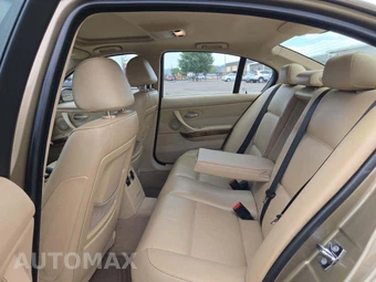 2006 BMW 3 Series Sedan 330xi - miniatura 10