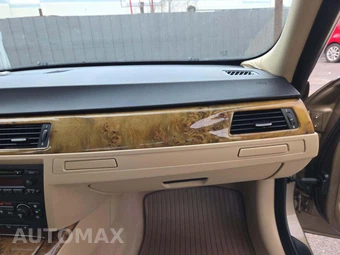 2006 BMW 3 Series Sedan 330xi - miniatura 16