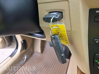 2006 BMW 3 Series Sedan 330xi - miniatura 5