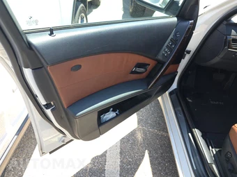 2006 BMW 5 Series Sedan 530xi - miniatura 9