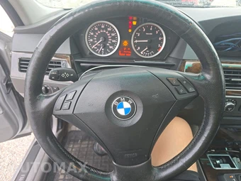 2006 BMW 5 Series Sedan 530xi - miniatura 10