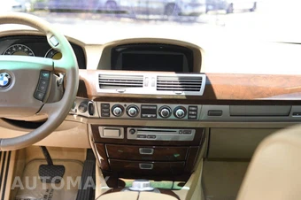 2006 BMW 7 Series Sedan 750Li - miniatura 25
