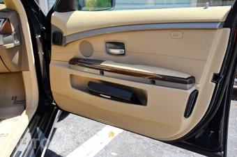 2006 BMW 7 Series Sedan 750Li - miniatura 40