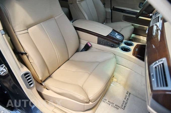 2006 BMW 7 Series Sedan 750Li - miniatura 42