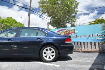 2006 BMW 7 Series Sedan 750Li - miniatura 8