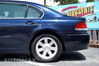 2006 BMW 7 Series Sedan 750Li - miniatura 9