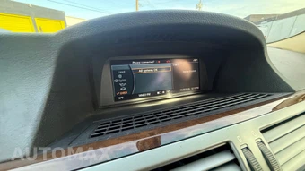 2006 BMW 7 Series Sedan 750Li - miniatura 23