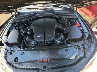 2006 BMW M5 Sedan - miniatura 16