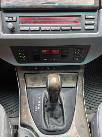 2006 BMW X5 Sports Activity Vehicle 4.4i - miniatura 27
