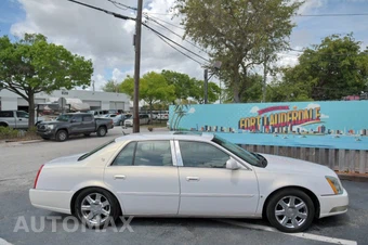 2006 Cadillac DTS 1SE - miniatura 26