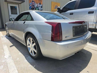 2006 Cadillac XLR - miniatura 2