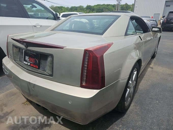 2006 Cadillac XLR - miniatura 3