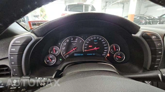 2006 Chevrolet Corvette Convertible - miniatura 17