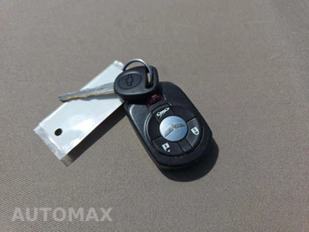 2006 Chevrolet Corvette Convertible - miniatura 5