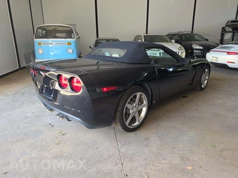 2006 Chevrolet Corvette Convertible – miniatura 3
