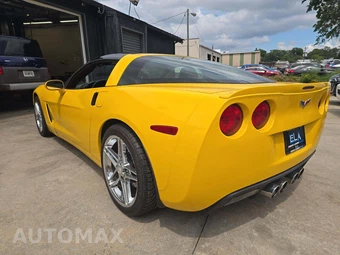 2006 Chevrolet Corvette Coupe - miniatura 2