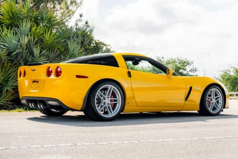 2006 Chevrolet Corvette Z06 Coupe - miniatura 3