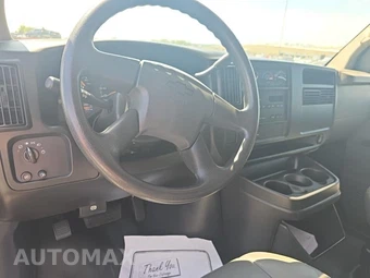 2006 Chevrolet Express 2500 Cargo Van 1WT 135.0" WB - miniatura 8