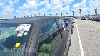 2006 Chevrolet Silverado 1500 LT Extended Cab Medium Bed 1LT w/Rear Doors – miniatura 33
