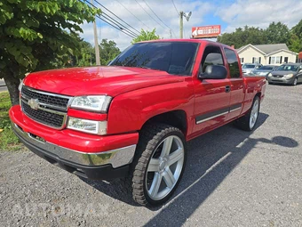 2006 Chevrolet Silverado 1500 LT Extended Cab Medium Bed 1LT w/Rear Doors