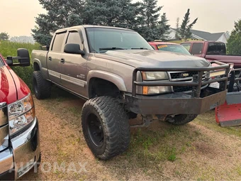 2006 Chevrolet Silverado 2500HD LT Crew Cab Medium Bed 3LT - miniatura 2