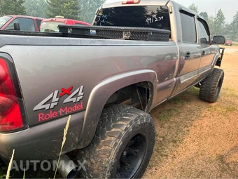 2006 Chevrolet Silverado 2500HD LT Crew Cab Medium Bed 3LT - miniatura 3