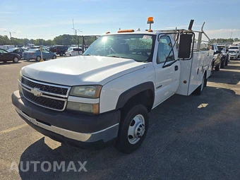 2006 Chevrolet Silverado 3500 Cab Chassis WT Regular Cab 1WT DRW