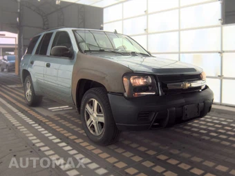 2006 Chevrolet TrailBlazer LS - miniatura 3