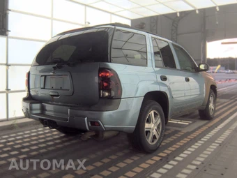 2006 Chevrolet TrailBlazer LS - miniatura 4