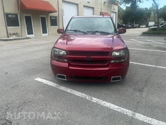 2006 Chevrolet TrailBlazer LT w/SS Pkg - miniatura 2