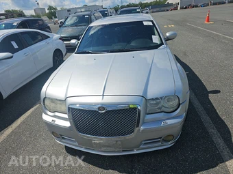 2006 Chrysler 300 SRT8 - miniatura 2