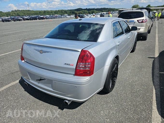 2006 Chrysler 300 SRT8 - miniatura 4
