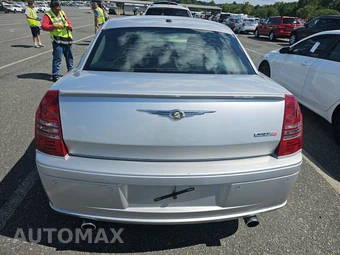 2006 Chrysler 300 SRT8 - miniatura 5