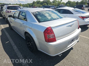 2006 Chrysler 300 SRT8 - miniatura 6