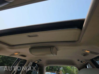 2006 Chrysler Town & Country Touring 119.3" WB - miniatura 11