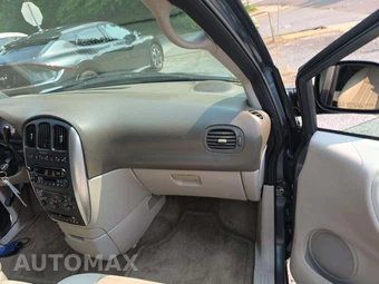 2006 Chrysler Town & Country Touring 119.3" WB - miniatura 20