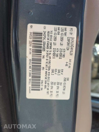 2006 Chrysler Town & Country Touring 119.3" WB - miniatura 5