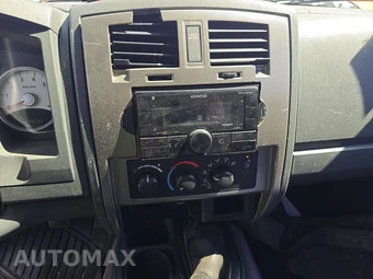 2006 Dodge Dakota SLT Crew Cab Medium Bed – miniatura 11